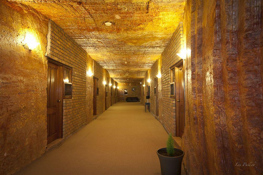 The Lookout Cave Underground Motel Coober Pedy Kültér fotó