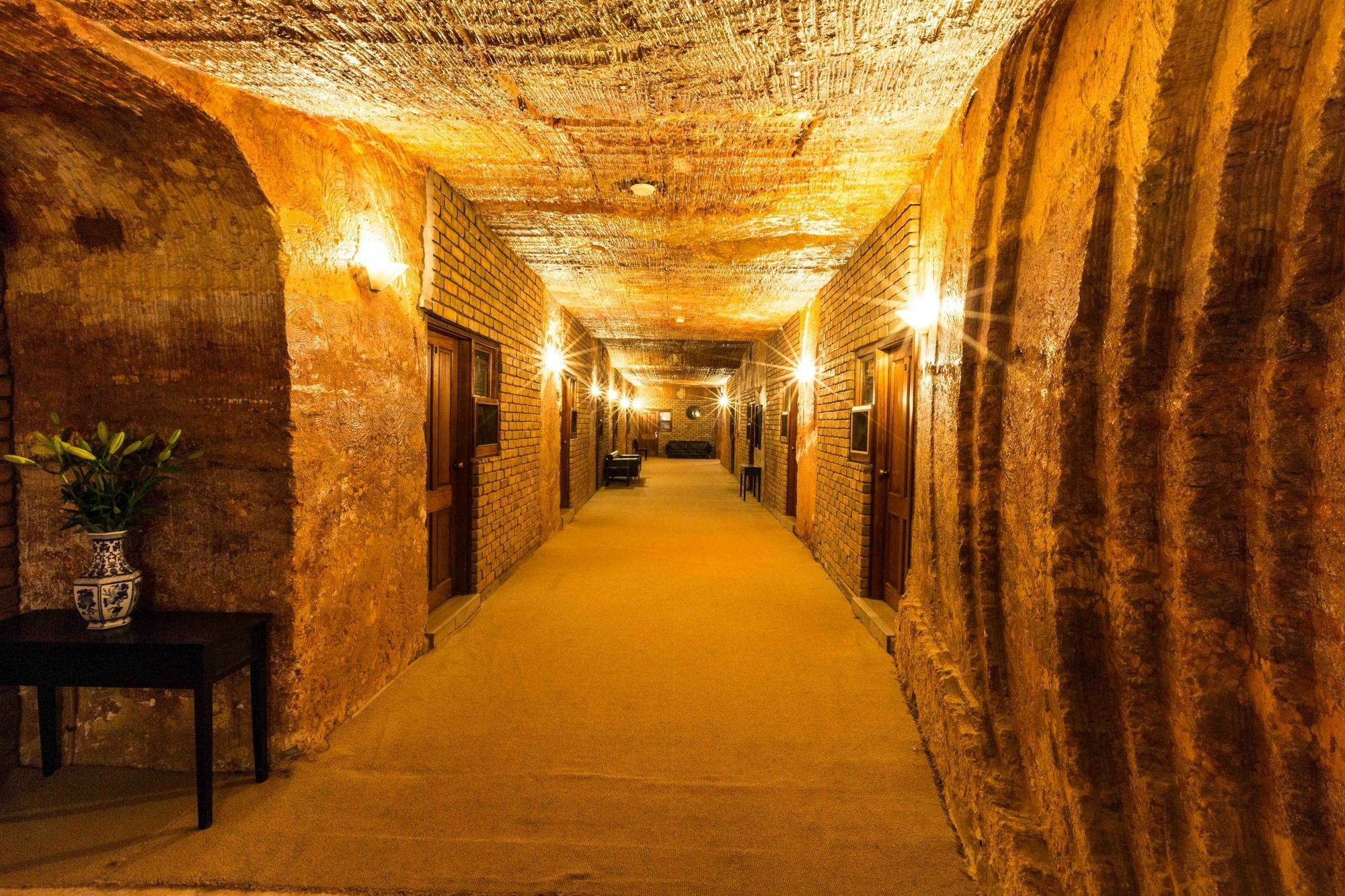 The Lookout Cave Underground Motel Coober Pedy Kültér fotó